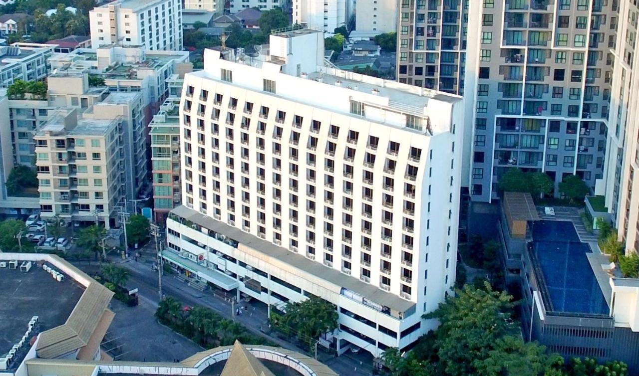 Watana Hotel Bangkok Ngoại thất bức ảnh